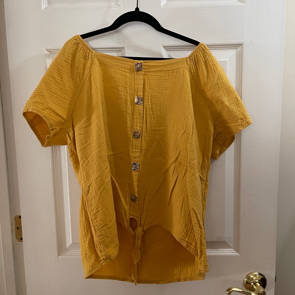 Orange cotton woman’s short sleeved top